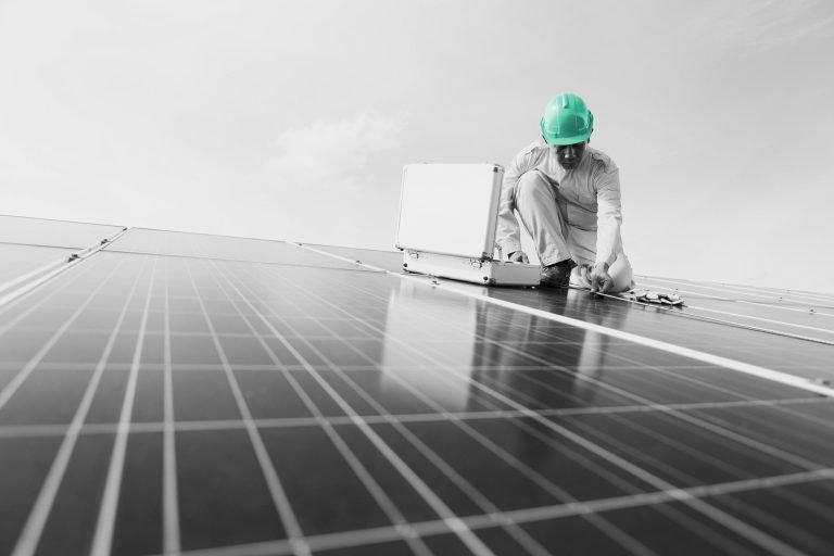 solar panel maintenance in totnes